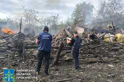 Прокурори показали наслідки нічного обстрілу Харкова: били північнокорейською ракетою