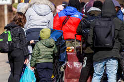 На Харківщині евакуювали понад сто дітей: з яких громад вивозять